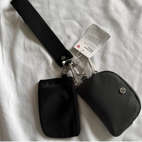 32🆕🖤 Lululemon Dual Pouch Wristlet - Black/Traverse Grey - Picture 5 of 6